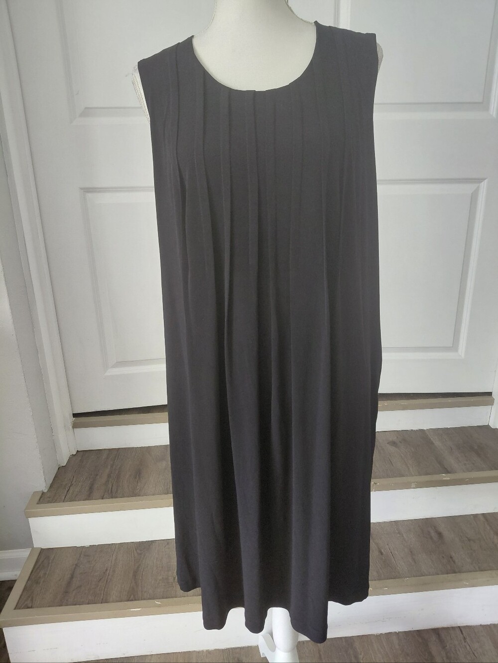 Calvin Klein Black Lined Vertical Pleated Swing Dress With Pockets SZ 1X EUC